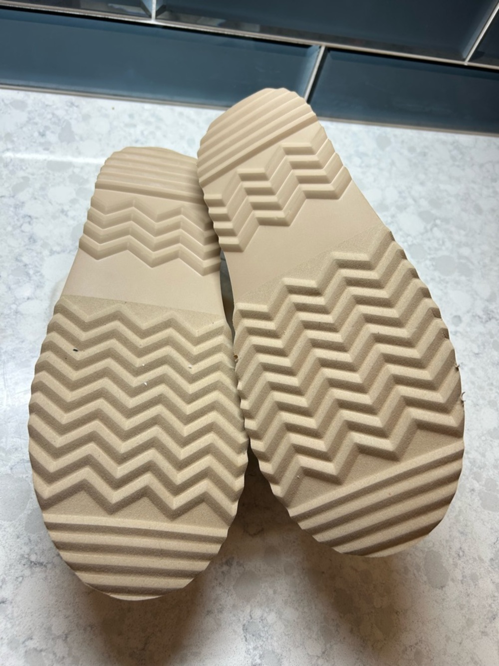 Altar’d State slipper - NEW - Picture 5 of 5